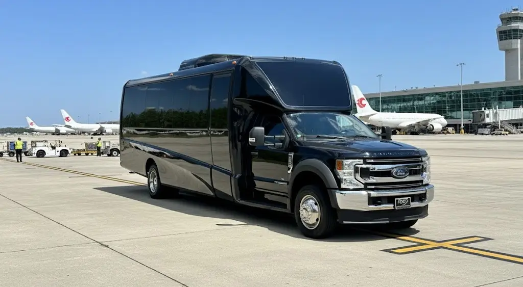 24 passenger minibus service nyc